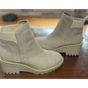 Women's Preowned Catherine Malandrino White Buckle Boots 7.5